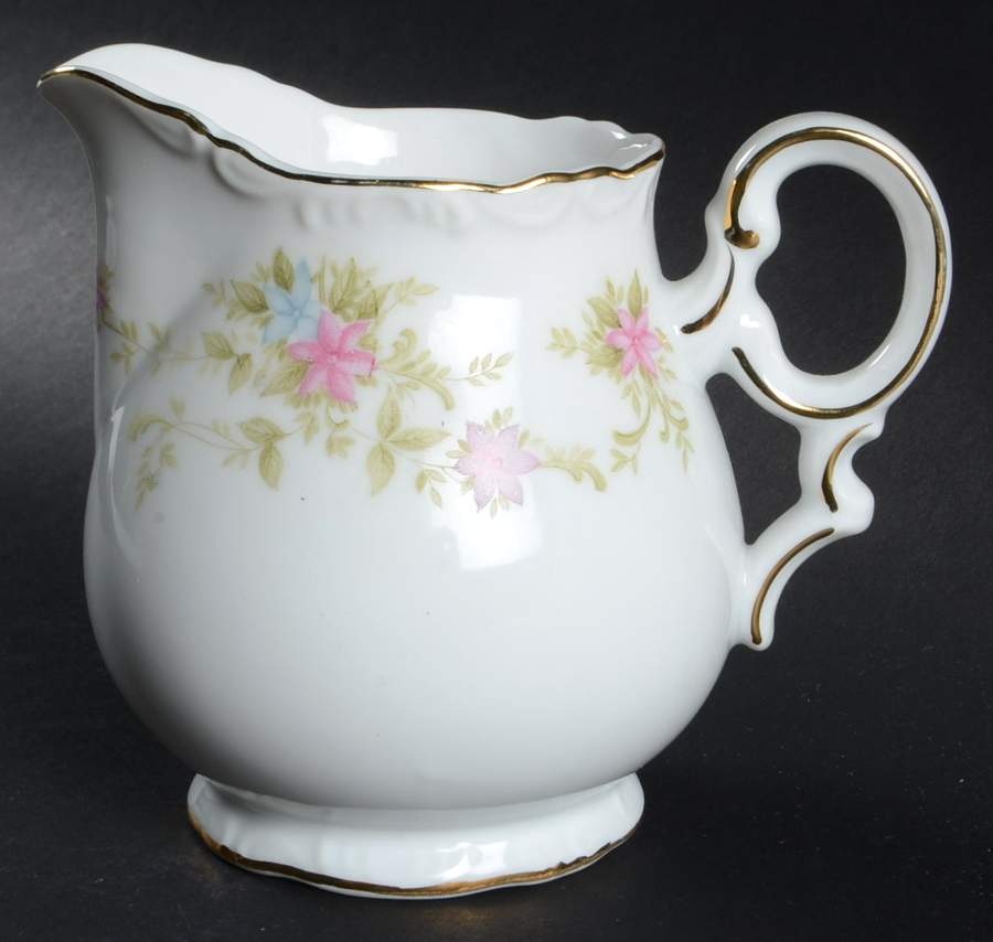Guinevere Creamer by Mikasa-1