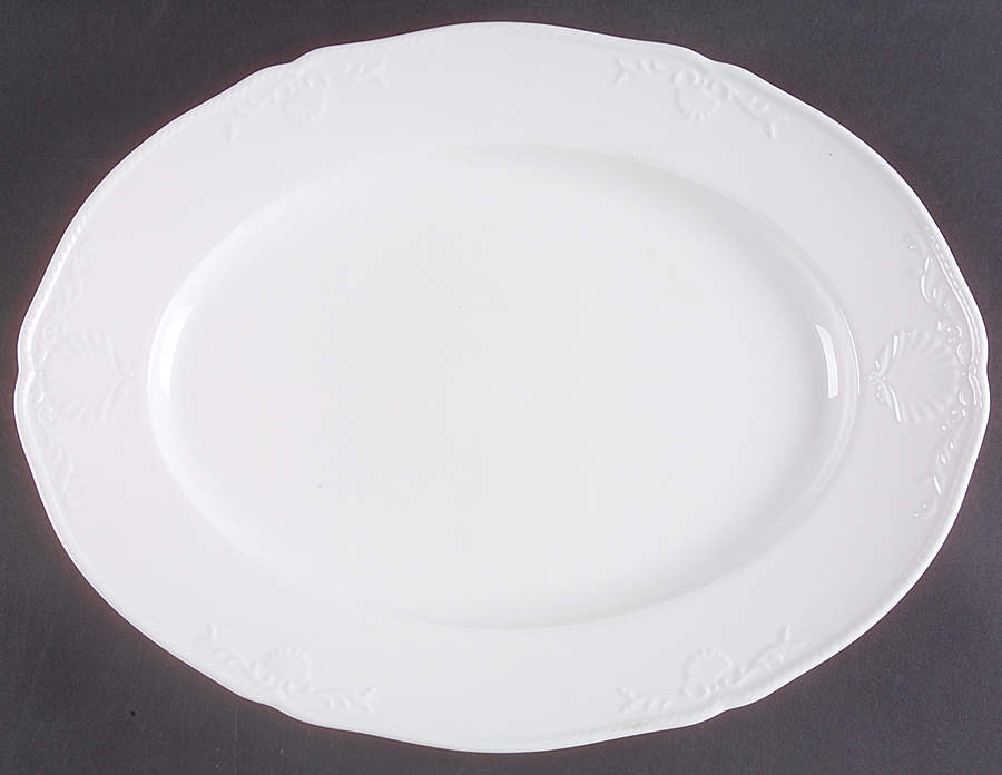 Hampton Bays 15" Oval Serving Platter by Mikasa-1