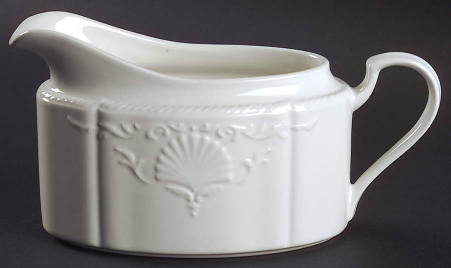 Hampton Bays Gravy Boat by Mikasa-1