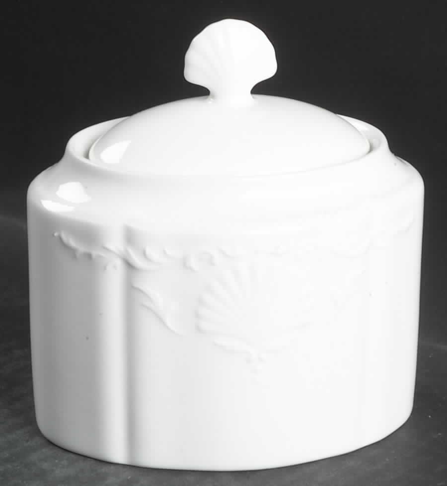Hampton Bays Sugar Bowl & Lid by Mikasa-1