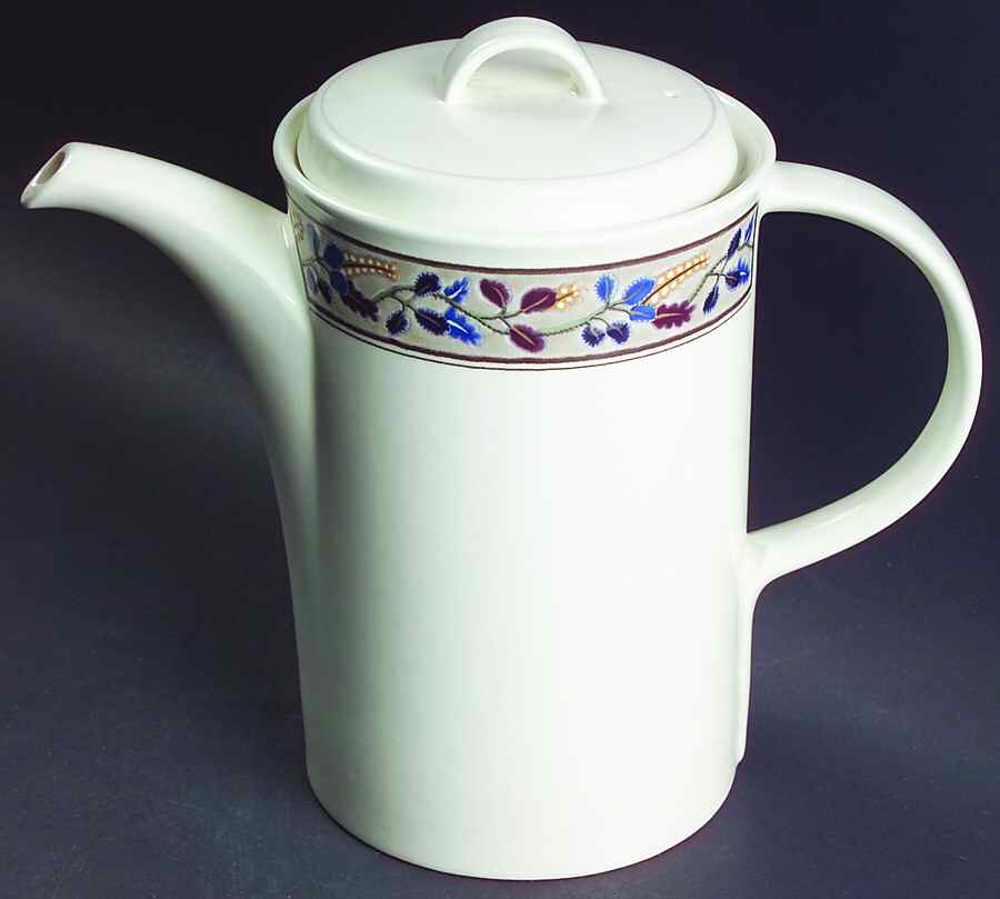 Hacienda Coffee Pot & Lid by Mikasa-1