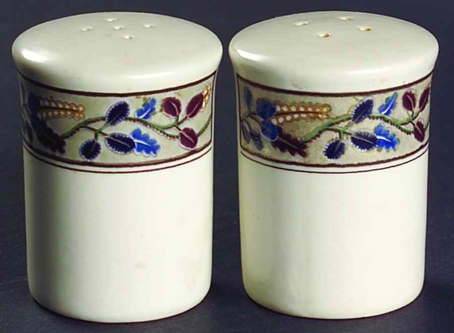 Hacienda Salt & Pepper Set by Mikasa-1