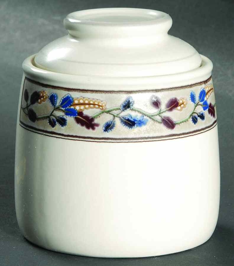 Hacienda Mini Canister & Lid by Mikasa-1