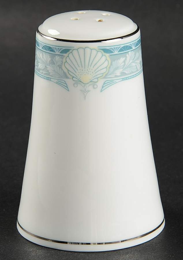 Harbour Crest Salt Shaker by Mikasa-1