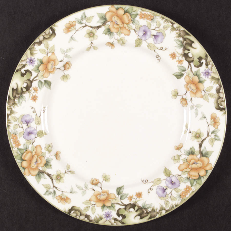 Hampshire Dinner Plate by Mikasa-1