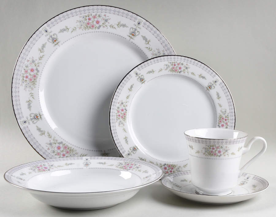 Hamilton 5 Piece Place Setting by Mikasa-1