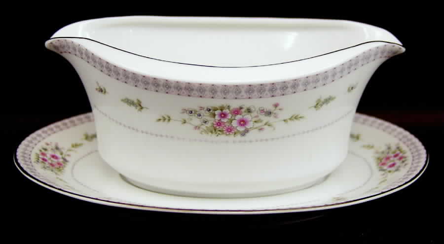 Hamilton Gravy Boat & Underplate by Mikasa-1