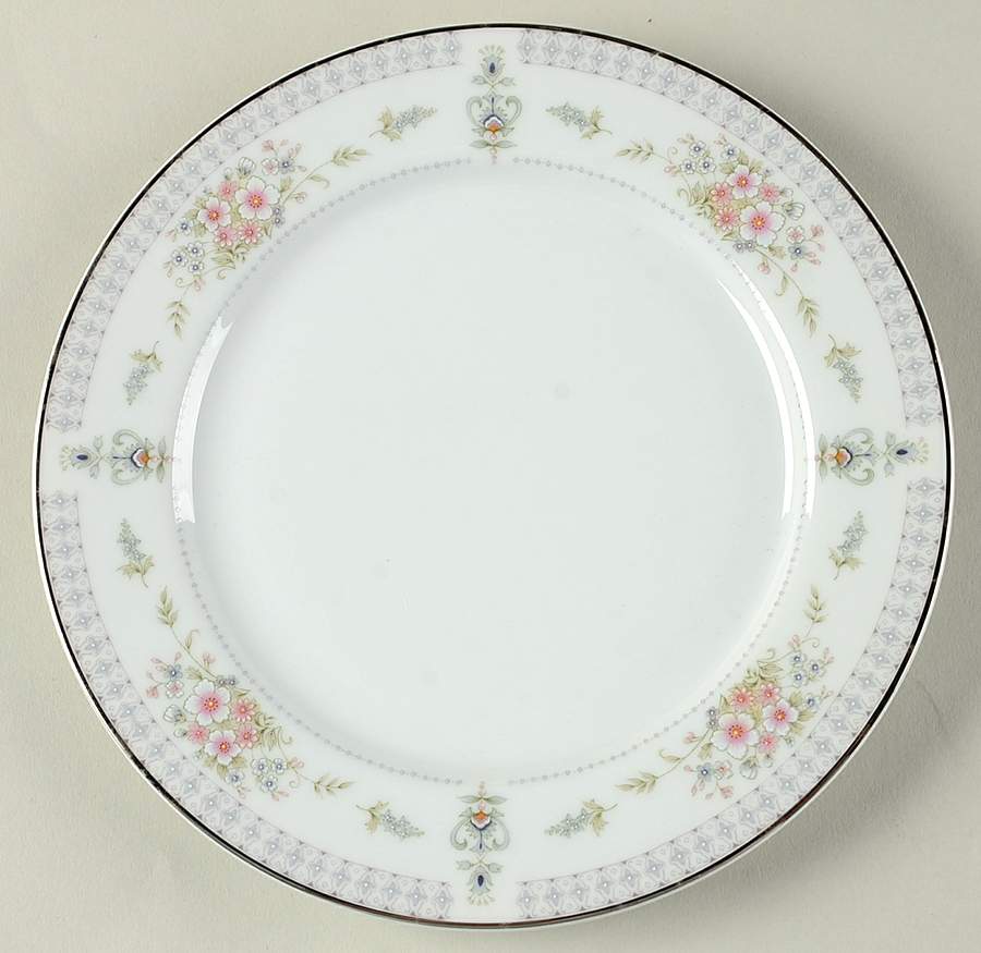 Hamilton Salad Plate by Mikasa-1