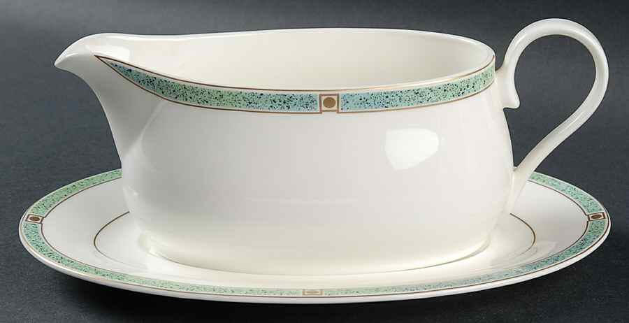 Hamilton Gravy Boat & Underplate by Mikasa-1
