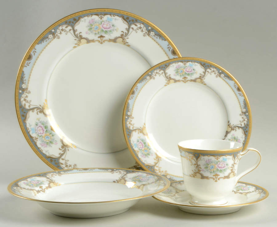Hathaway 5 Piece Place Setting by Mikasa-1