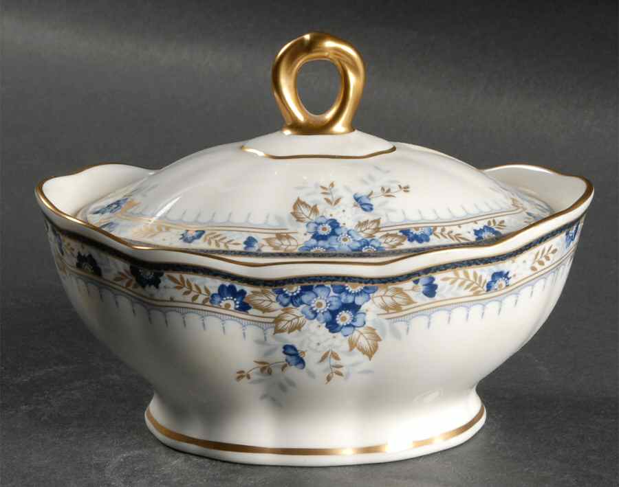 Hayworth Sugar Bowl & Lid by Mikasa-1