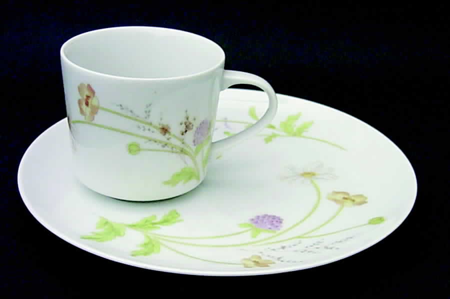 Heather Snack Plate & Cup Set by Mikasa-1
