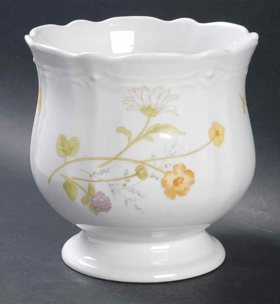 Heather Medium Cachepot by Mikasa-1
