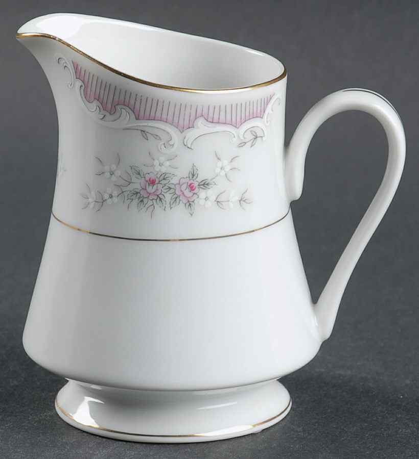 Heirloom Creamer by Mikasa-1