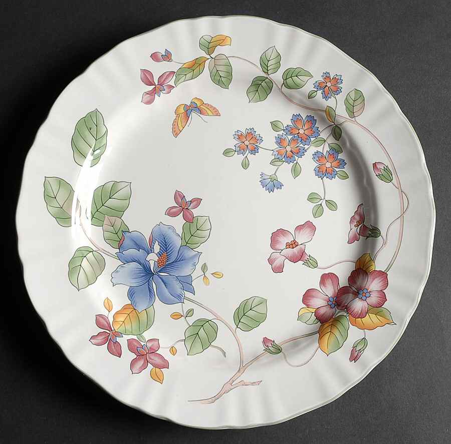 Heirloom 12" Chop Plate (Round Platter) by Mikasa-1