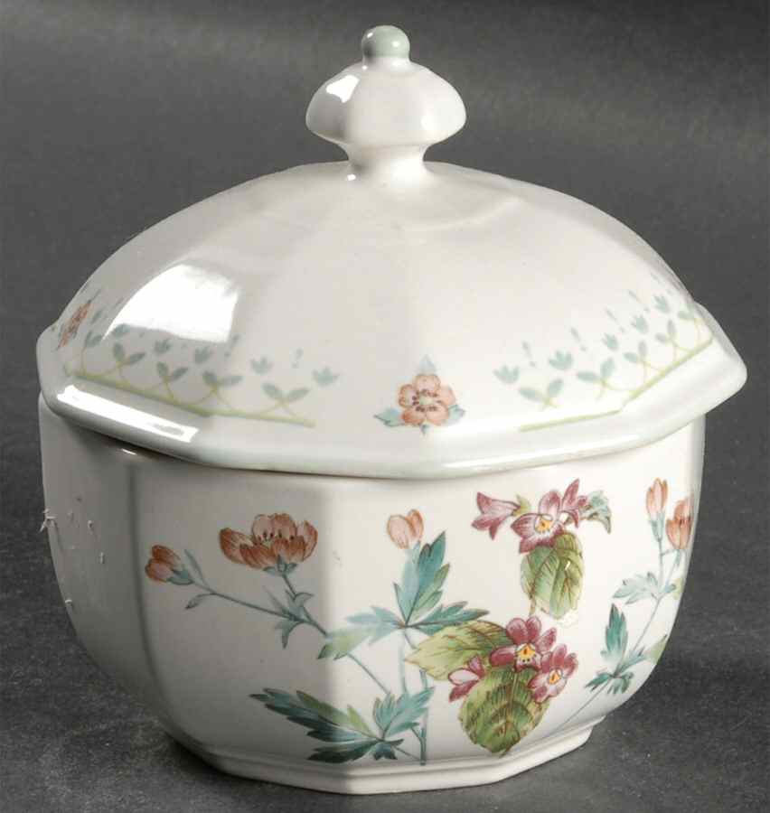 Hedge Row Sugar Bowl & Lid by Mikasa-1