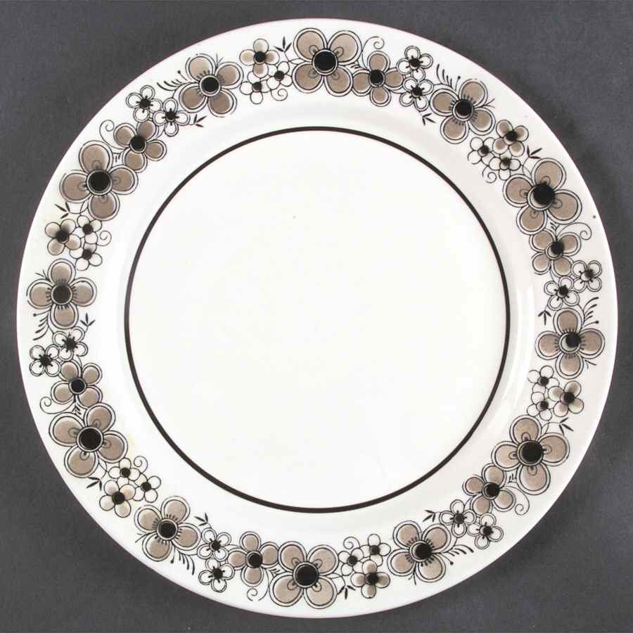 Highland Dinner Plate by Mikasa-1