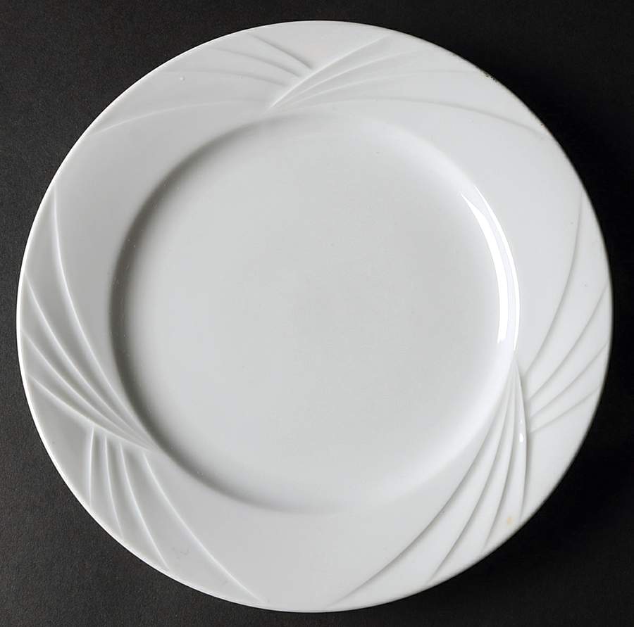 Horizon Luncheon Plate by Mikasa-1