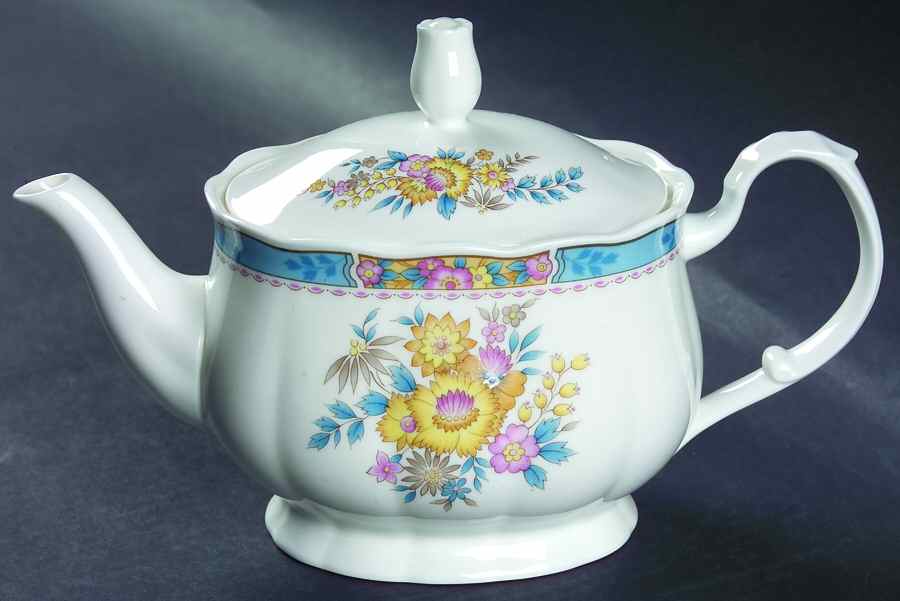 Hospitality Teapot & Lid by Mikasa-1