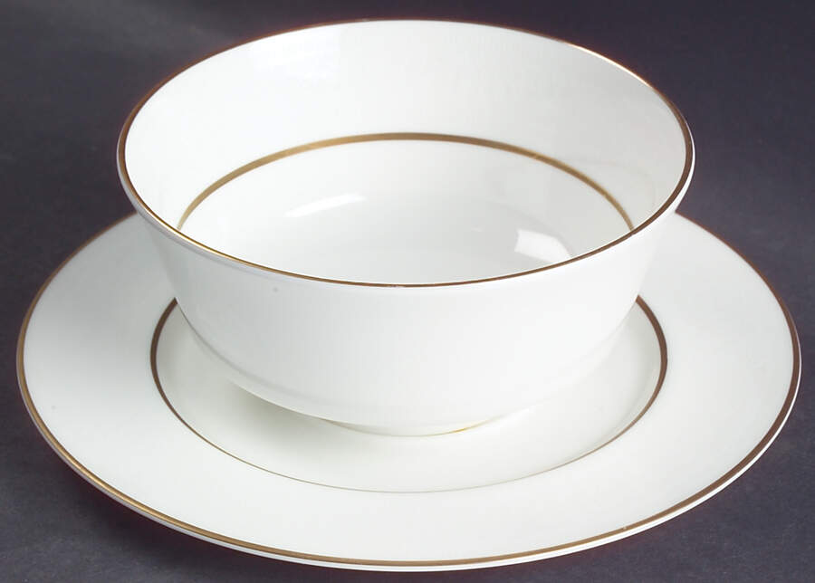 Hunter Gravy Boat with Attached Underplate by Mikasa-1