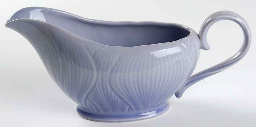 Hyacinth Gravy Boat by Mikasa-1