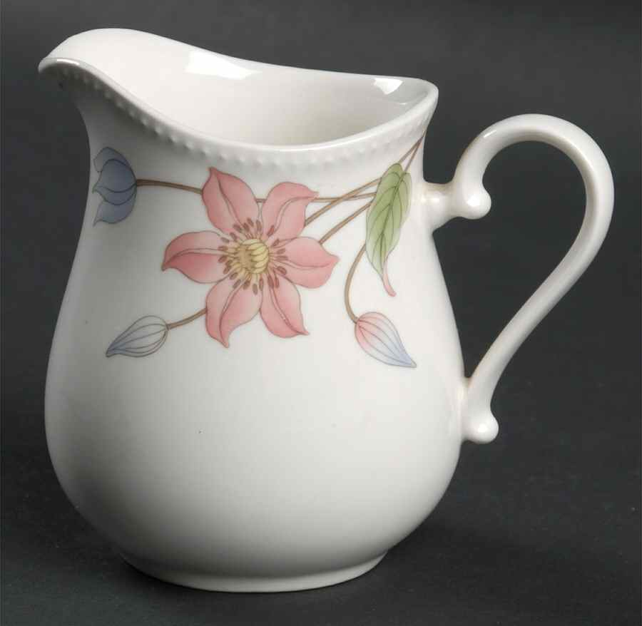 Hyde Park Creamer by Mikasa-1