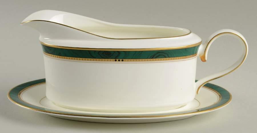 Imperial Emerald Gravy Boat & Underplate by Mikasa-1