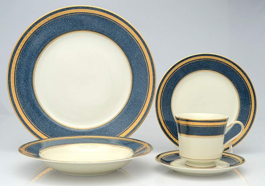 Imperial Lapis 40 Piece Estate Set by Mikasa-1
