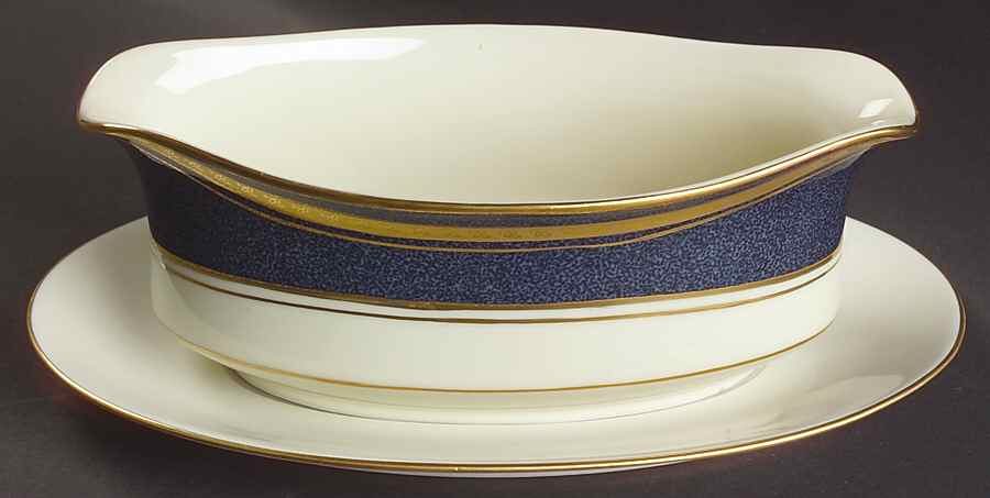 Imperial Lapis Gravy Boat & Underplate by Mikasa-1