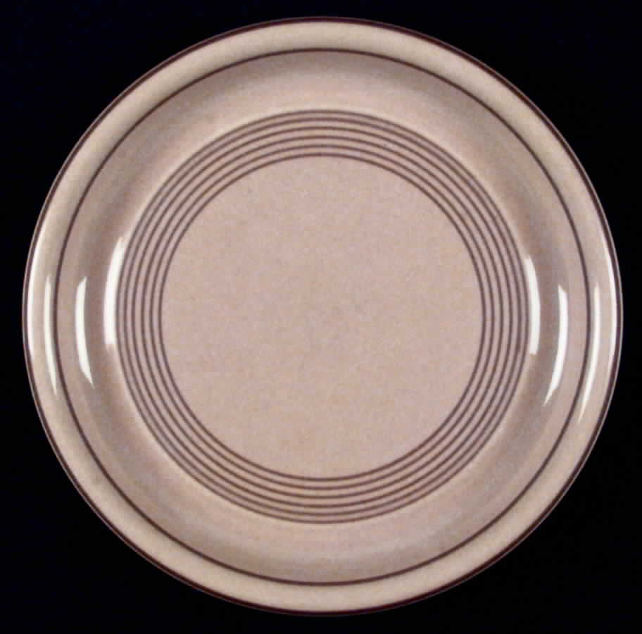 Inner Circles Salad Plate by Mikasa-1