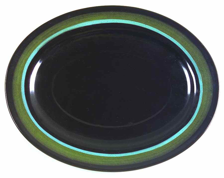 Intaglio Underplate for Gravy Boat by Mikasa-1