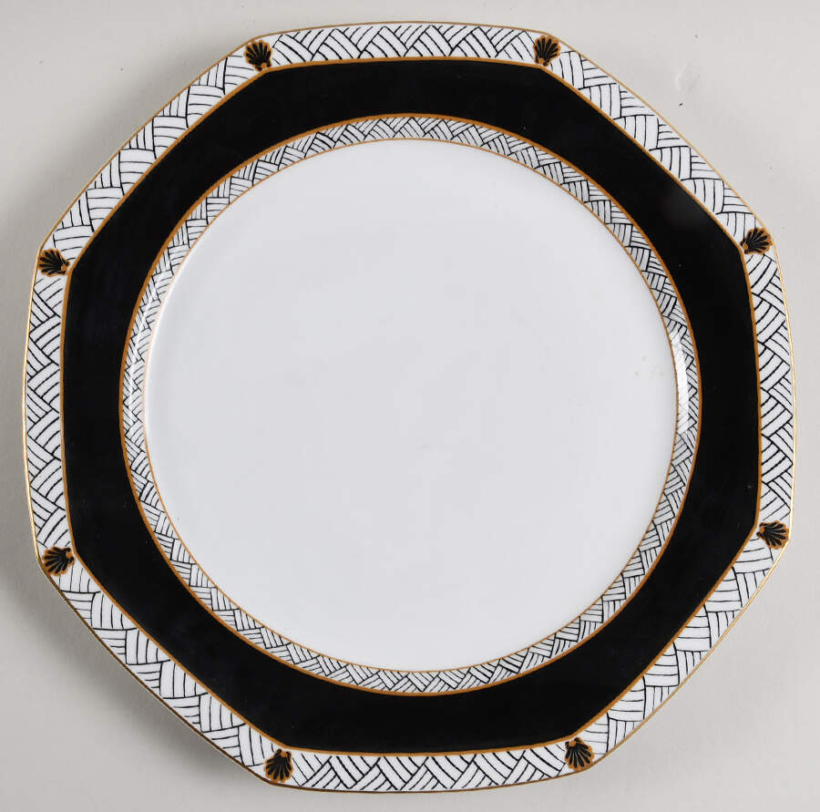 Interlude Black 11" Chop Plate (Round Platter) by Mikasa-1