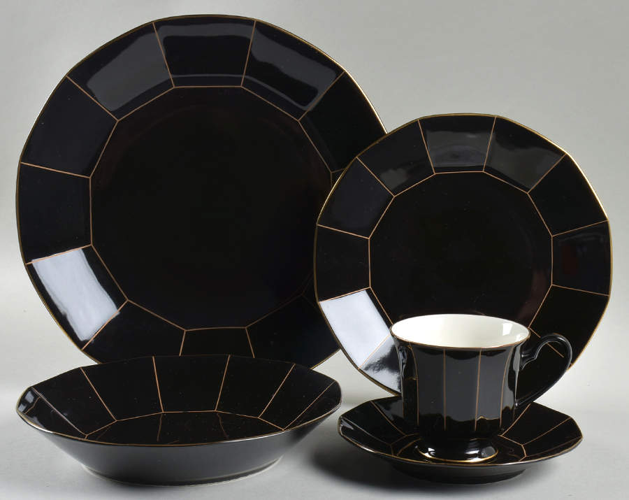 Intimate 5 Piece Place Setting by Mikasa-1