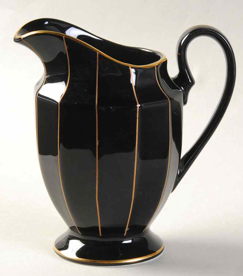 Intimate Creamer by Mikasa-1