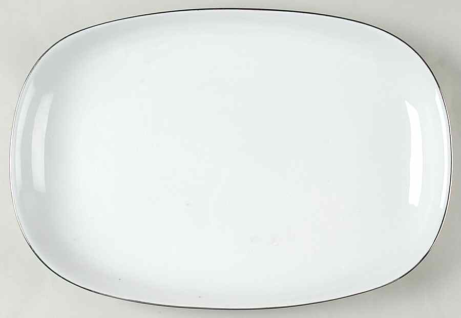 Invitational 15" Oval Serving Platter by Mikasa-1