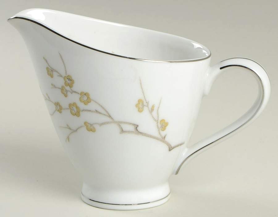 Ise Creamer by Mikasa-1