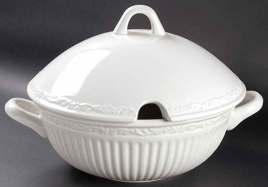Italian Countryside (Stoneware) Tureen &  Lid by Mikasa-1