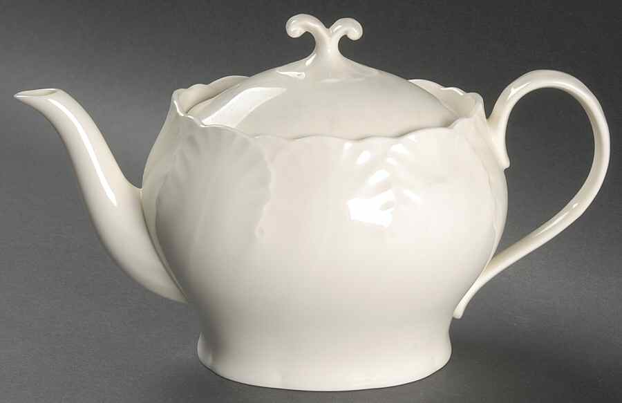 Ivory Tower Teapot & Lid by Mikasa-1