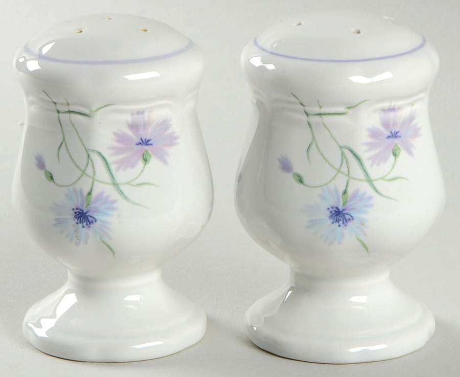 Jaleh Salt & Pepper Set by Mikasa-1