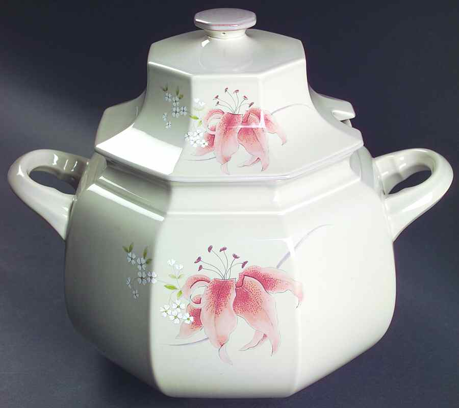 Janette Tureen &  Lid by Mikasa-1