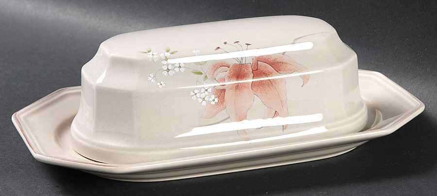 Janette 1/4 Lb Covered Butter by Mikasa-1