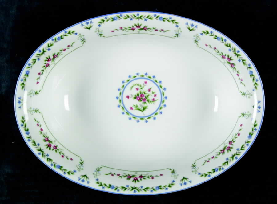 Jardin 10" Oval Vegetable Bowl by Mikasa-1