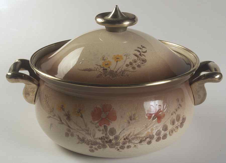 Jardiniere 3 Quart Metal Covered Casserole by Mikasa-1