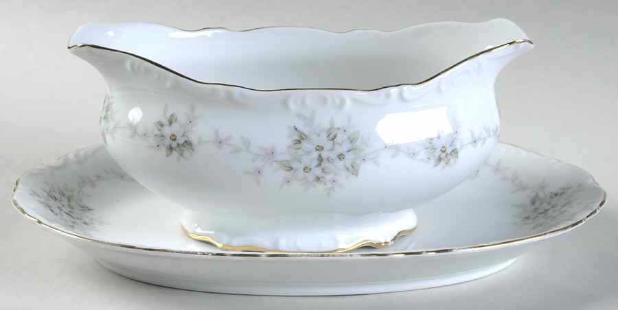 Jennifer Gravy Boat & Underplate by Mikasa-1