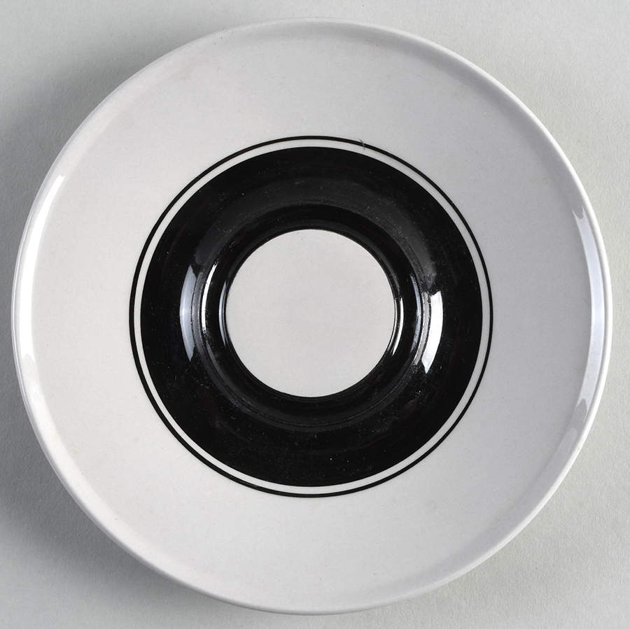 Jet Set Saucer by Mikasa-1