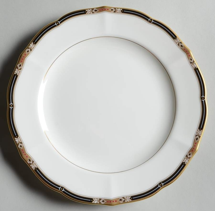 Jeweltone Black Salad Plate by Mikasa-1
