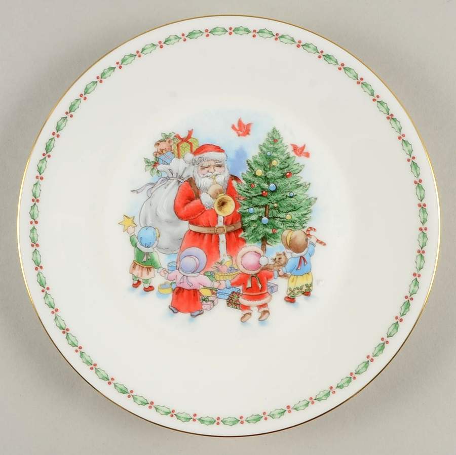 Jolly St. Nick Salad Plate by Mikasa-1