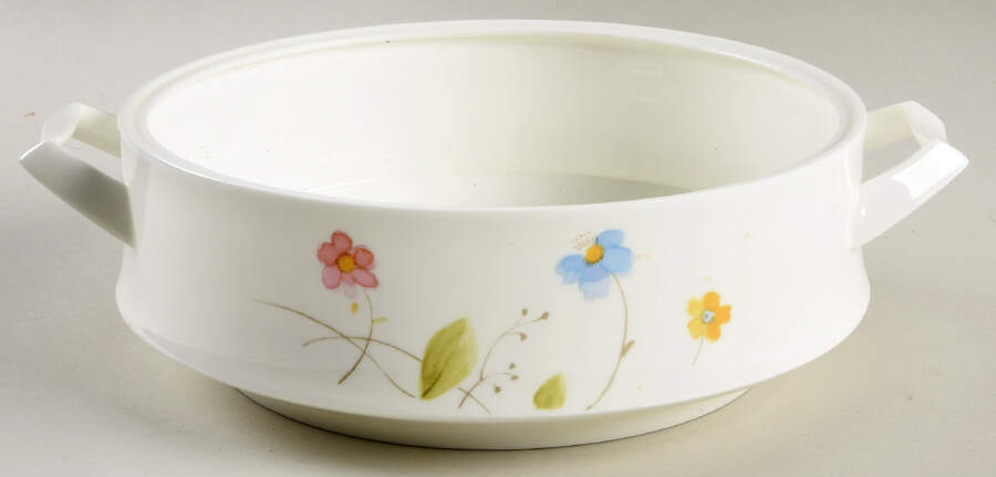 Just Flowers Round Vegetable No Lid by Mikasa-1