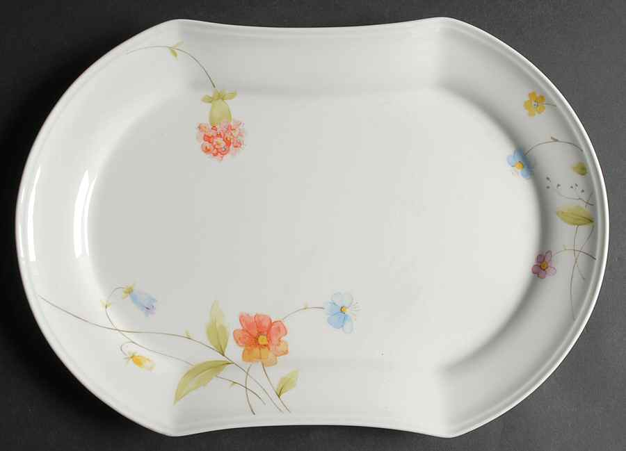 Just Flowers 14" Oval Serving Platter by Mikasa-1