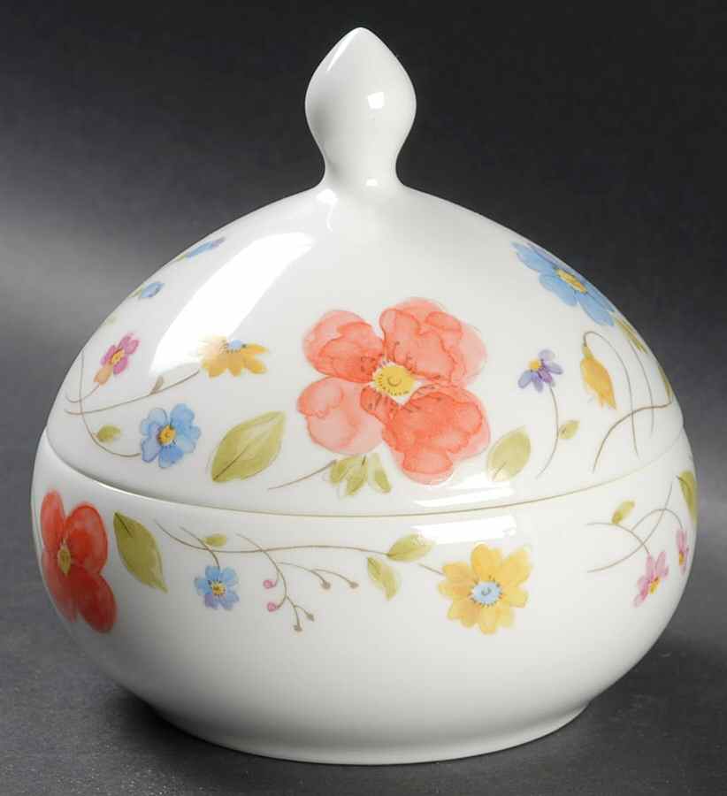 Just Flowers Small Candy Box by Mikasa-1